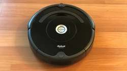 Tableau de comparaison iRobot Roomba 614 contre 690nbsp